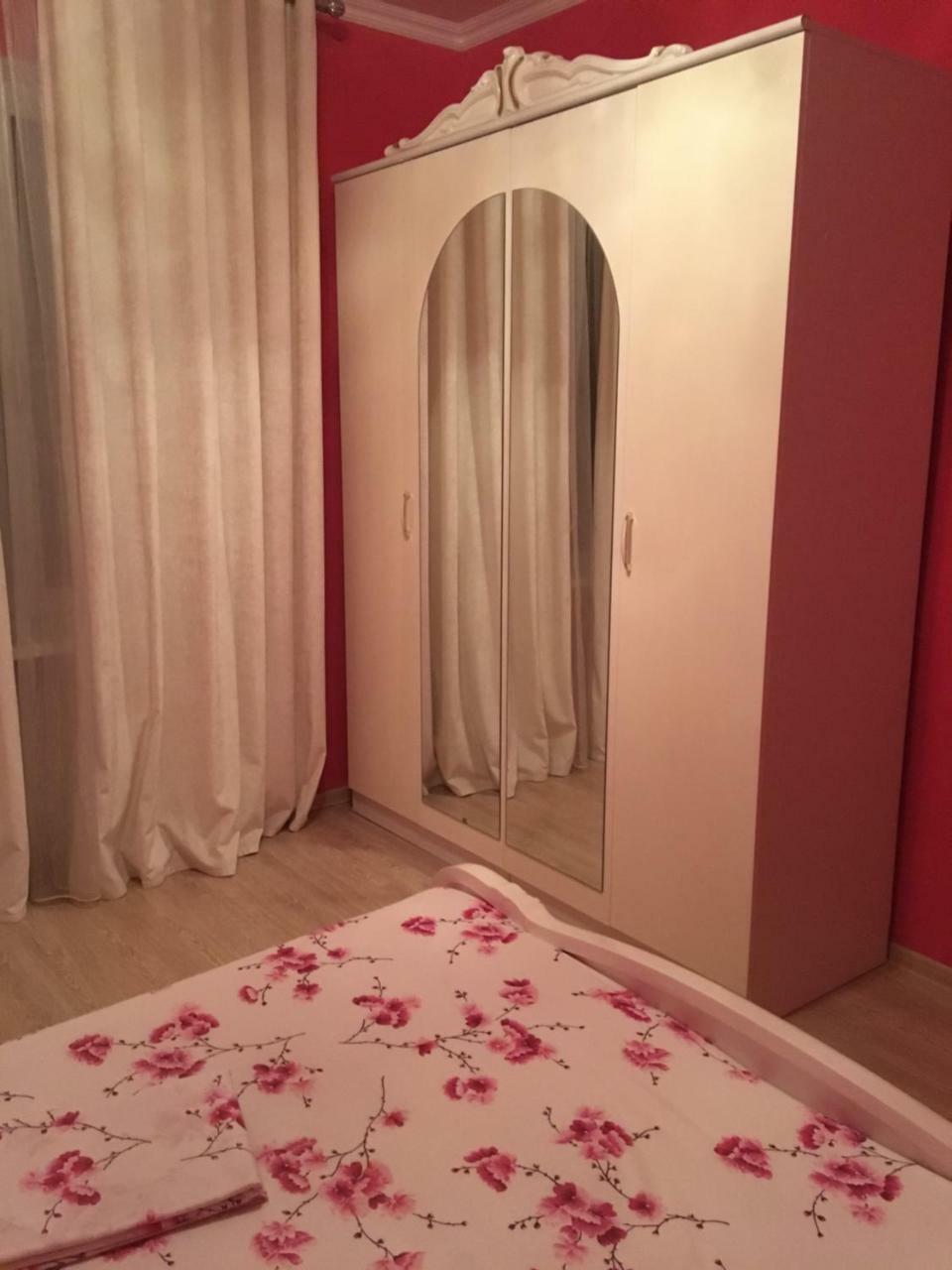 Guesthouse Milena Leselidze ภายนอก รูปภาพ
